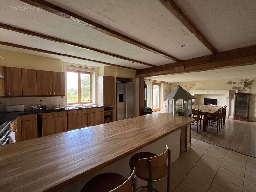 Maison à ROUMAZIERES-LOUBERT