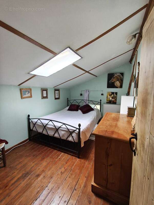 Maison à CHASSENEUIL-SUR-BONNIEURE