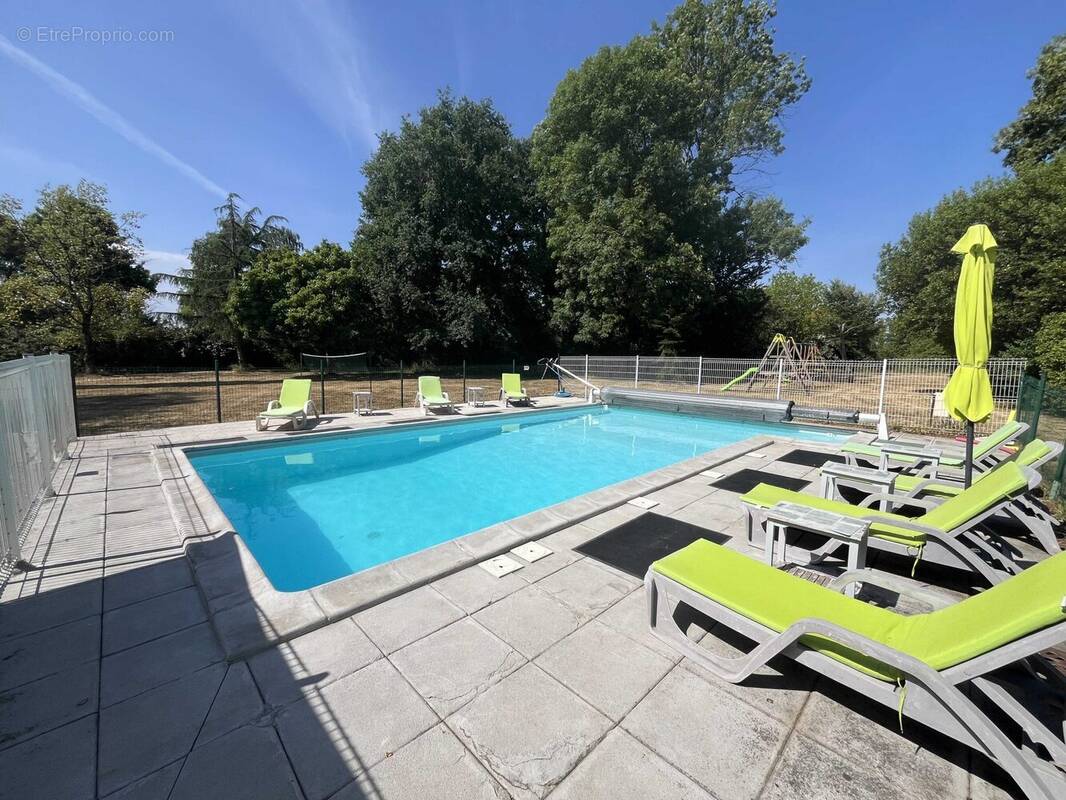 Maison à CHASSENEUIL-SUR-BONNIEURE