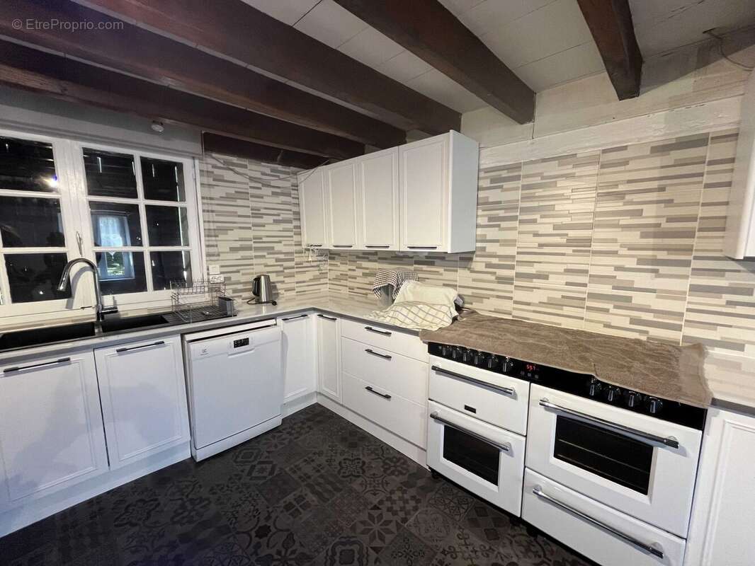 Maison à CHASSENEUIL-SUR-BONNIEURE