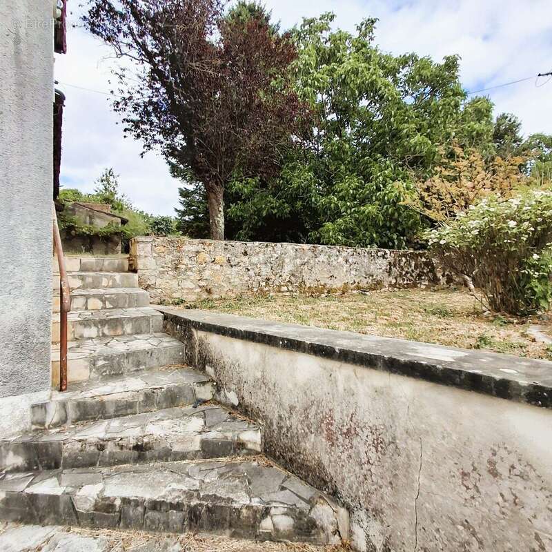 Maison à SAINT-CLAUD