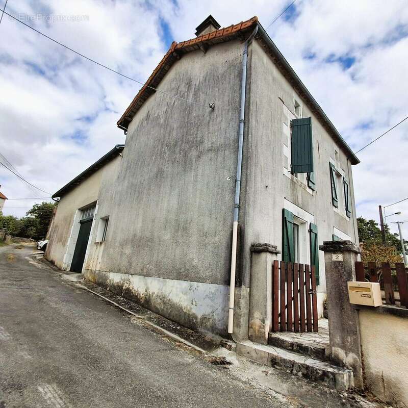 Maison à SAINT-CLAUD