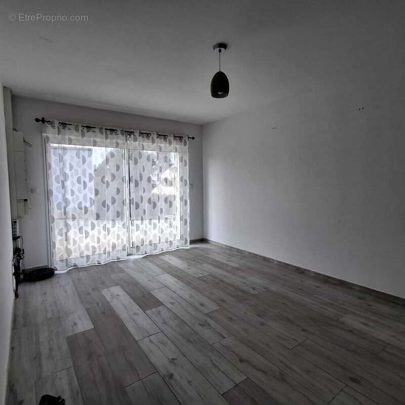 Maison à CHASSENEUIL-SUR-BONNIEURE