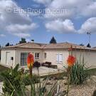 Maison à CHASSENEUIL-SUR-BONNIEURE