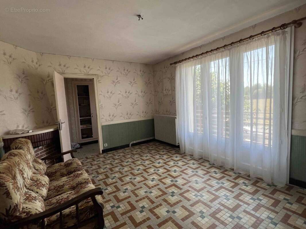 Maison à ROUMAZIERES-LOUBERT