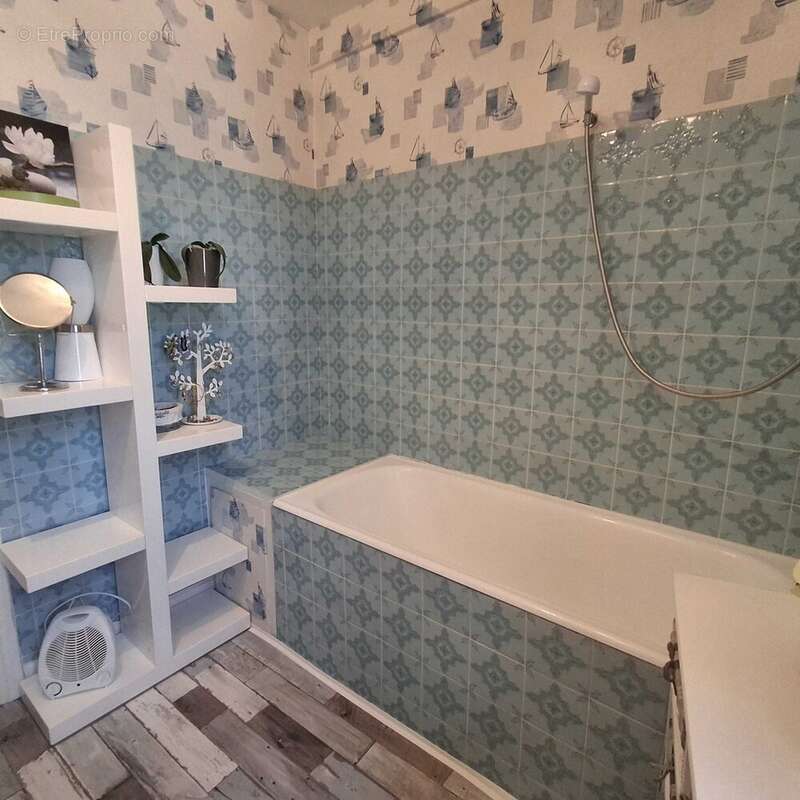 Maison à CHASSENEUIL-SUR-BONNIEURE