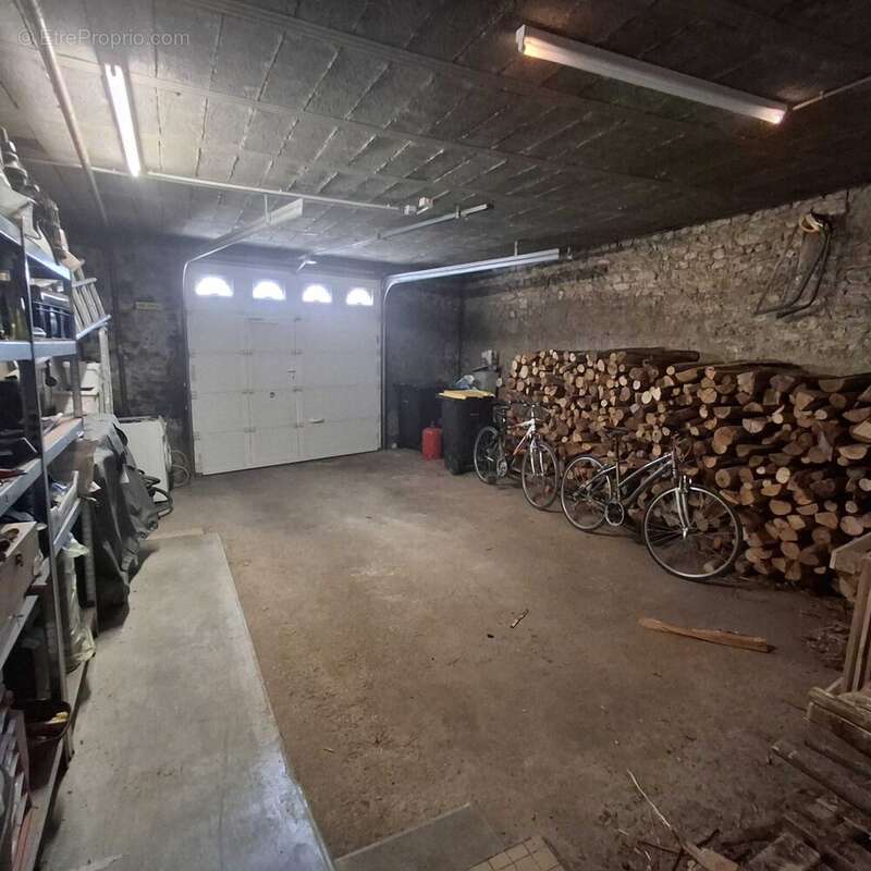 Maison à CHASSENEUIL-SUR-BONNIEURE