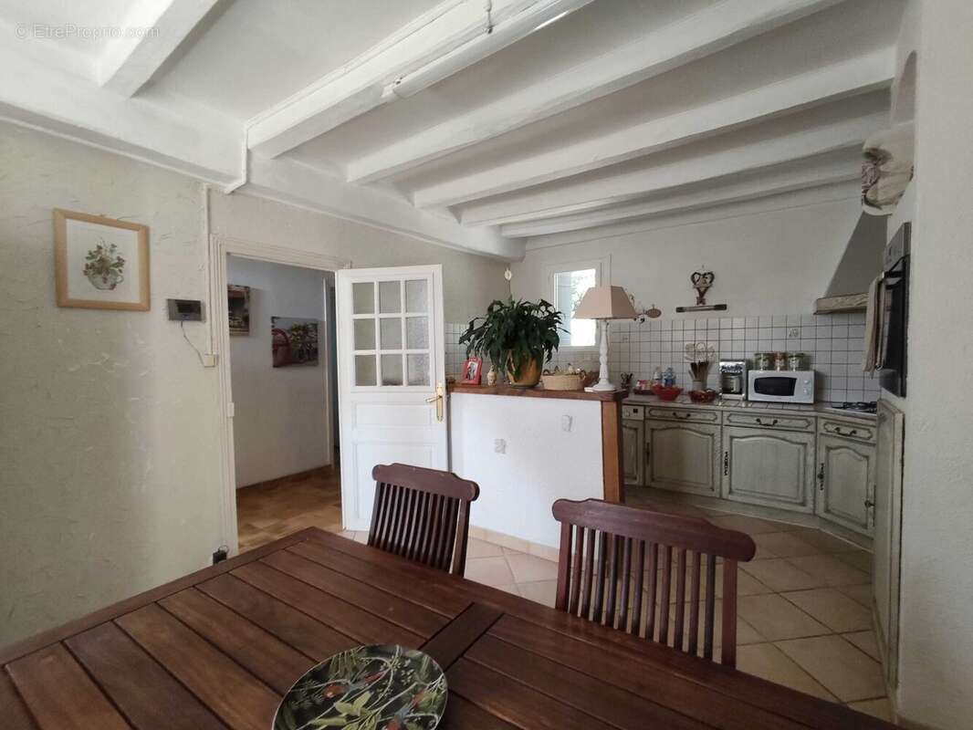 Maison à CHASSENEUIL-SUR-BONNIEURE