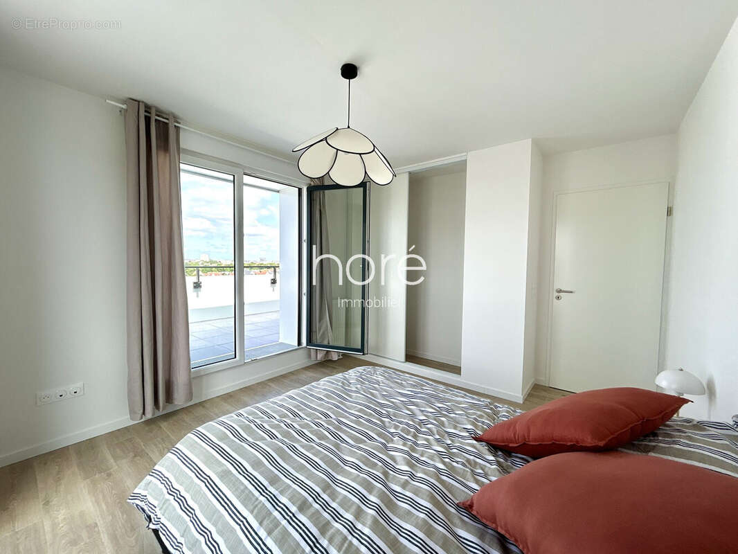 Appartement à FLEURY-SUR-ORNE