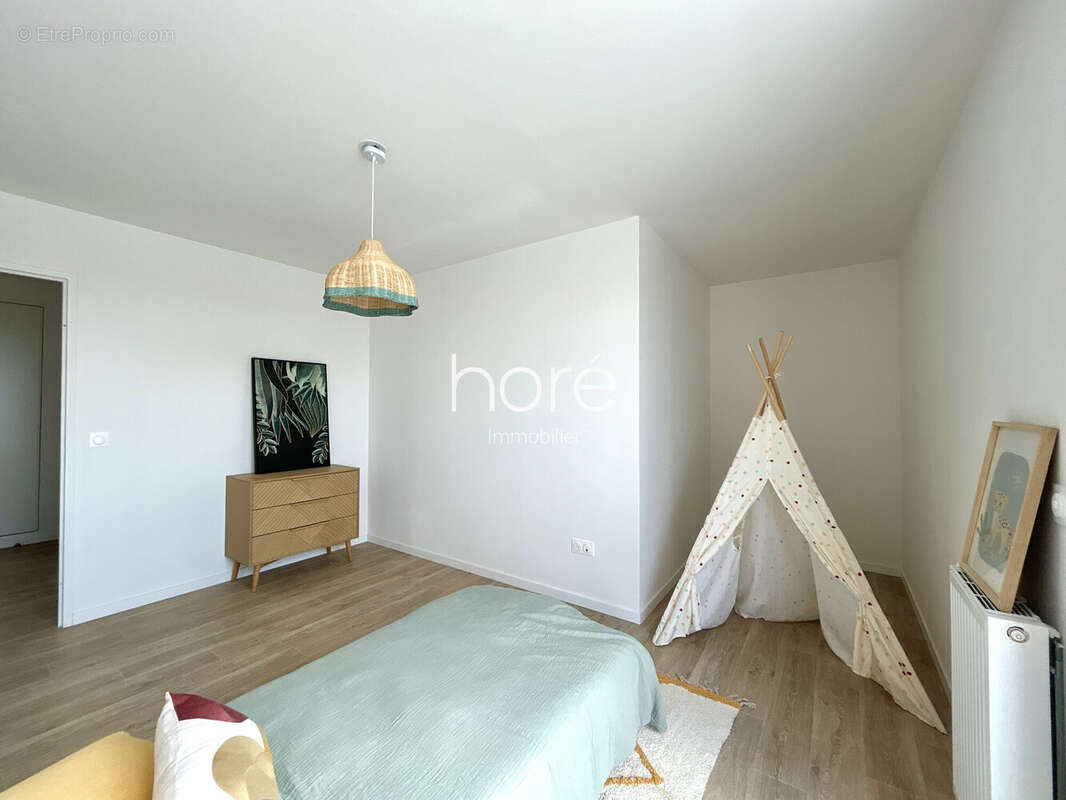 Appartement à FLEURY-SUR-ORNE