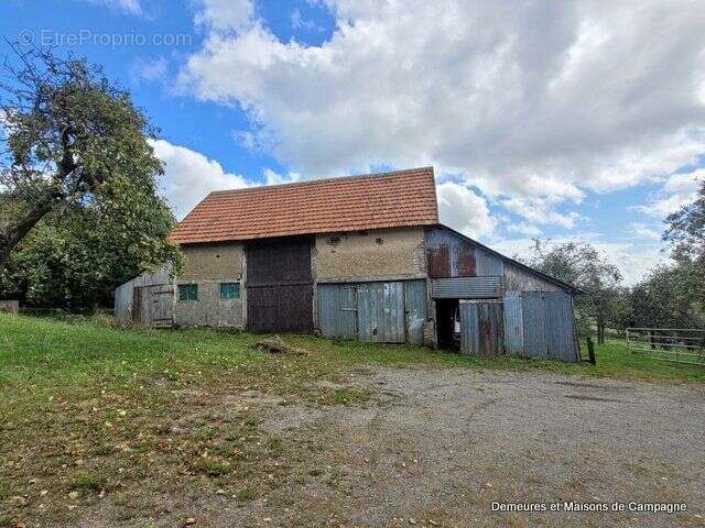 Maison à JUVIGNY-LE-TERTRE