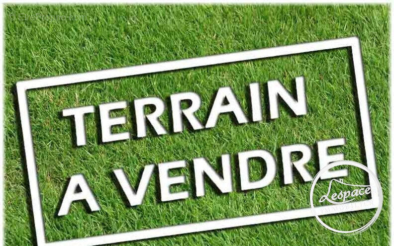 Terrain à ACQUIN-WESTBECOURT