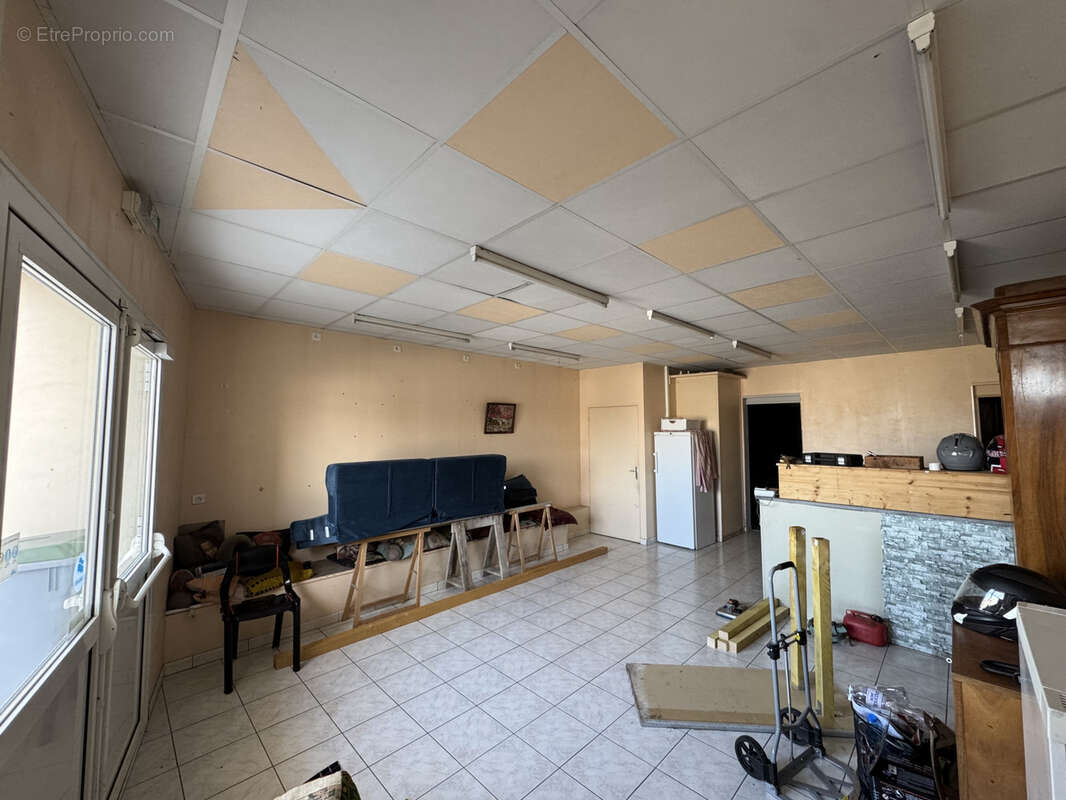 Maison à BARBEZIEUX-SAINT-HILAIRE