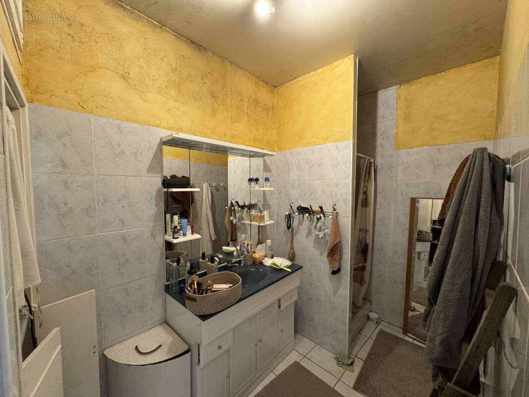 Maison à BARBEZIEUX-SAINT-HILAIRE