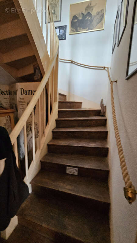 Maison à L&#039;ISLE-EN-DODON