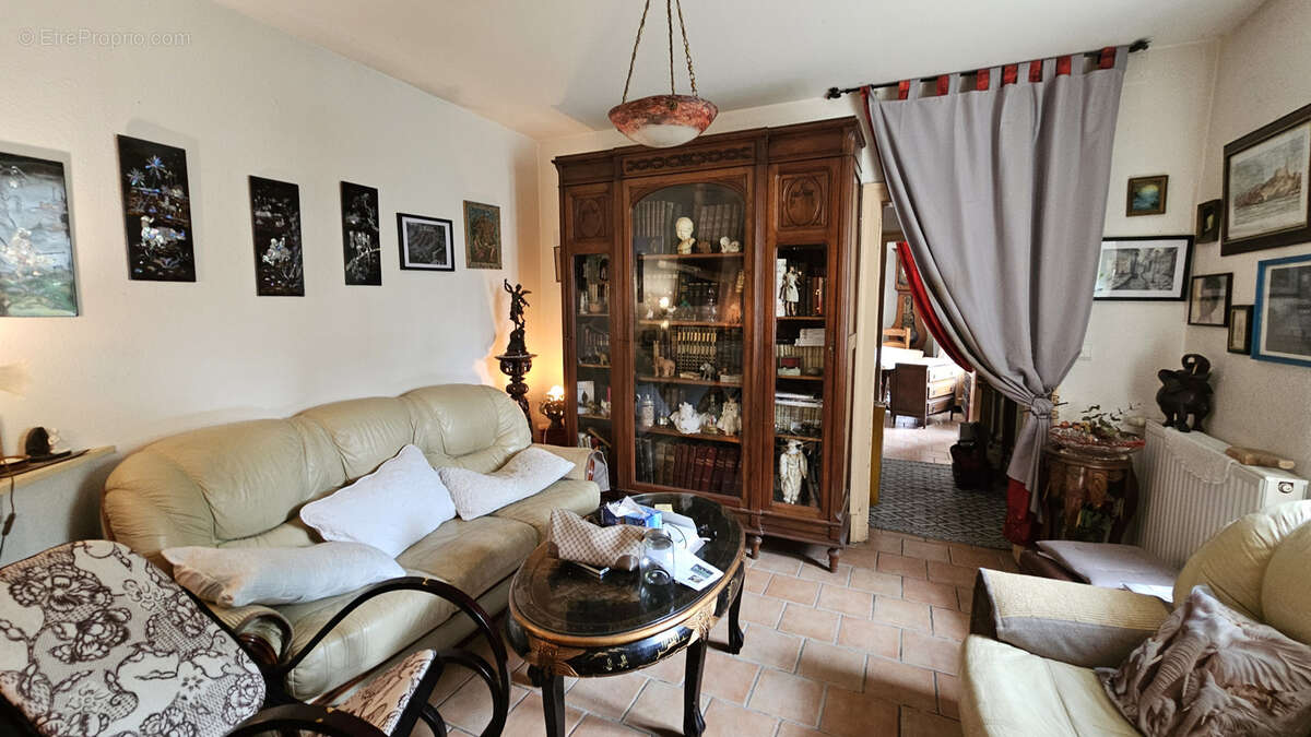 Maison à L&#039;ISLE-EN-DODON