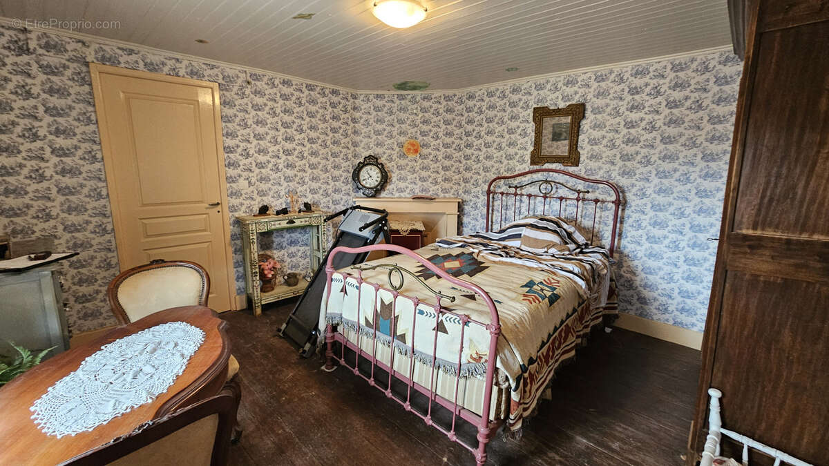 Maison à L&#039;ISLE-EN-DODON