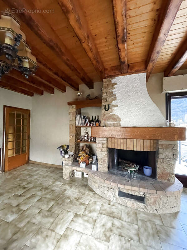 Maison à SAINT-PAUL-DE-VARCES