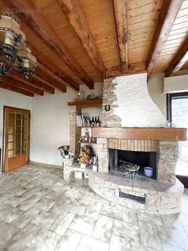 Maison à SAINT-PAUL-DE-VARCES