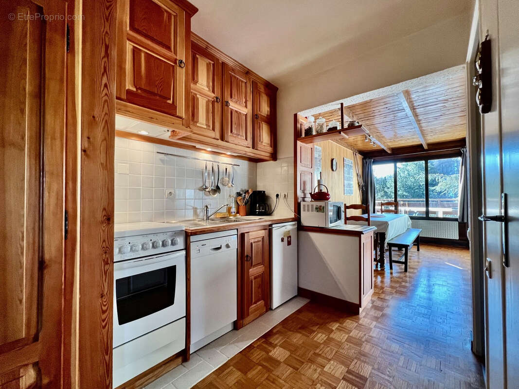 Appartement à UVERNET-FOURS