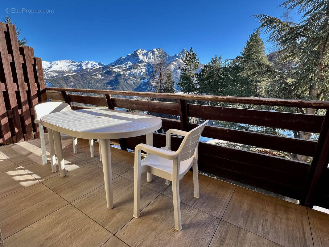 Appartement à UVERNET-FOURS