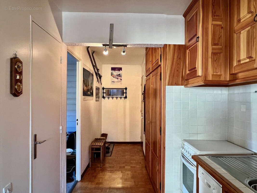 Appartement à UVERNET-FOURS