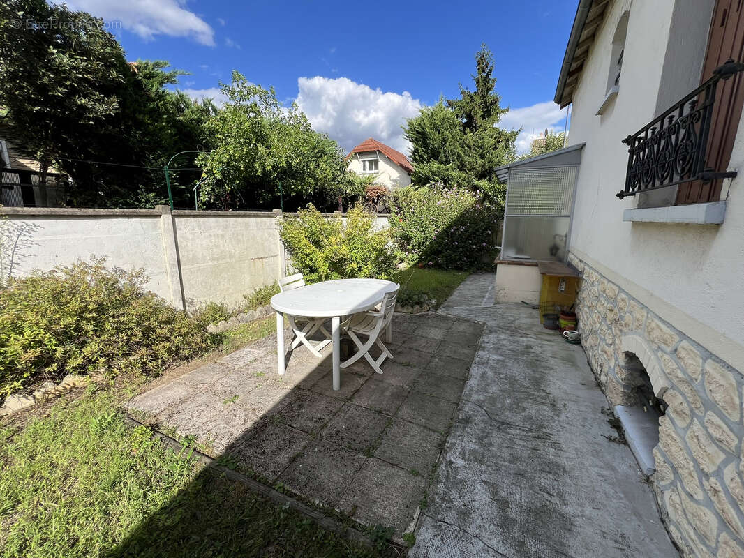 Maison à MAISONS-ALFORT