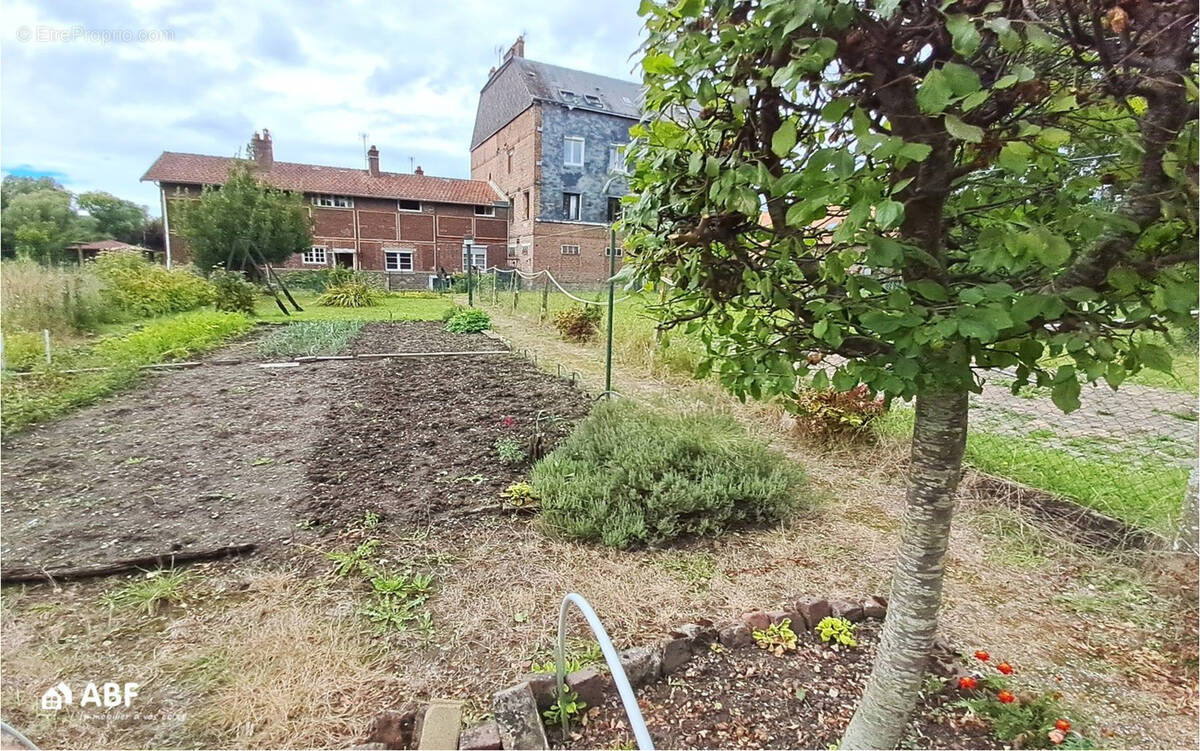 Maison à ARQUES-LA-BATAILLE