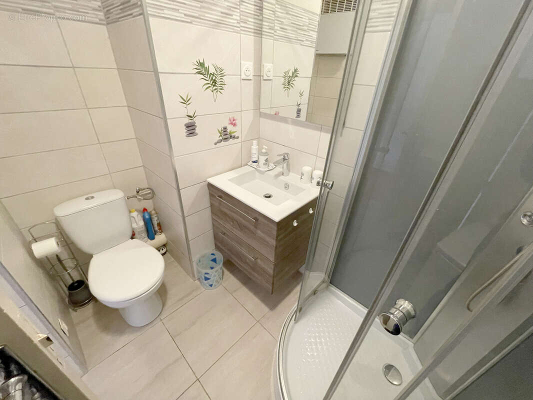 Appartement à SAINT-MANDRIER-SUR-MER