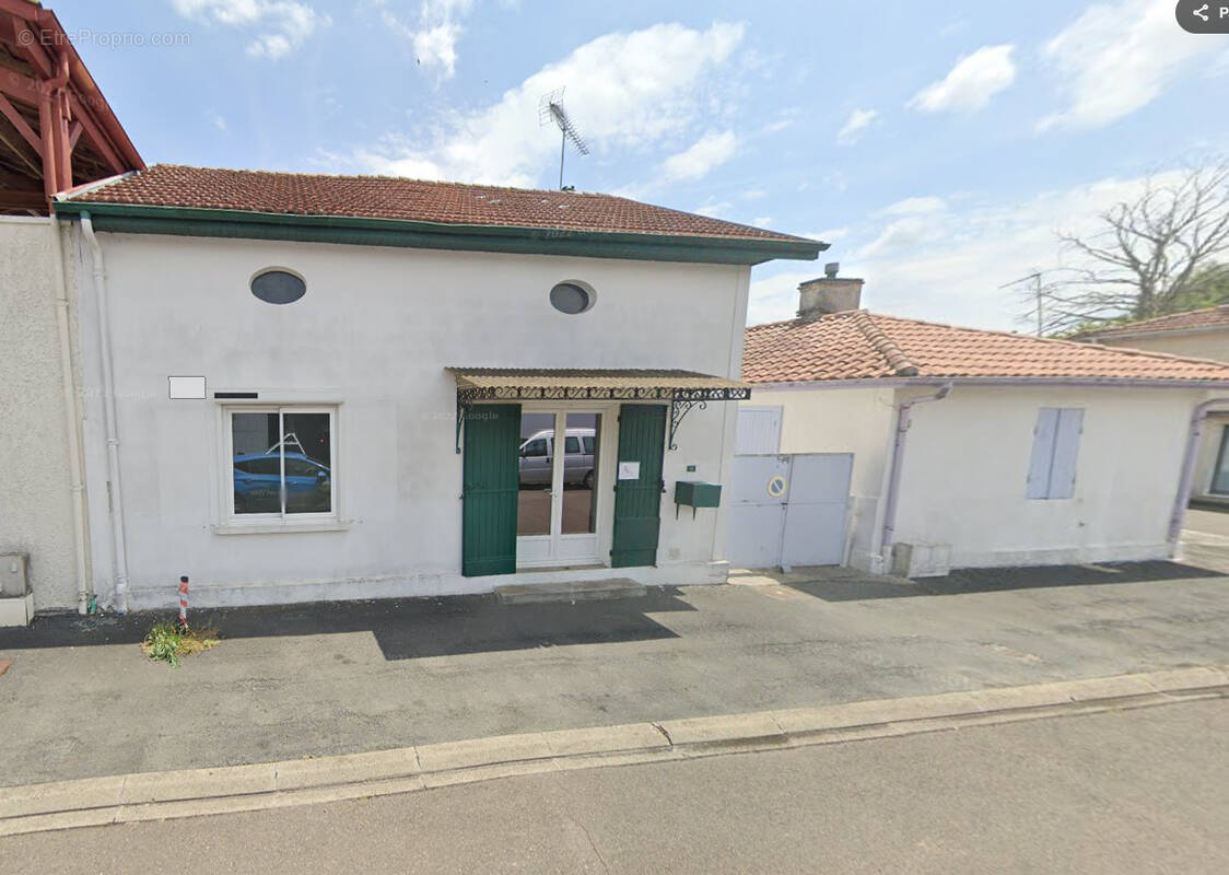Maison à LABOUHEYRE