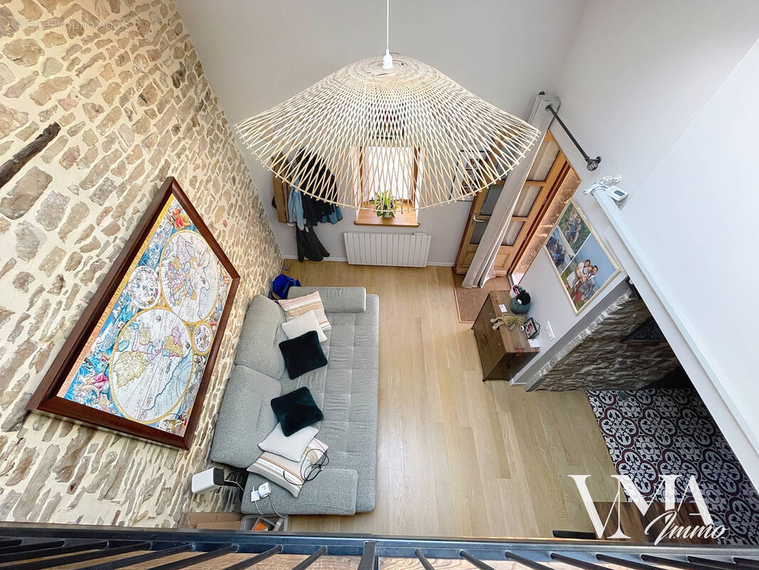 Maison à POLEYMIEUX-AU-MONT-D&#039;OR