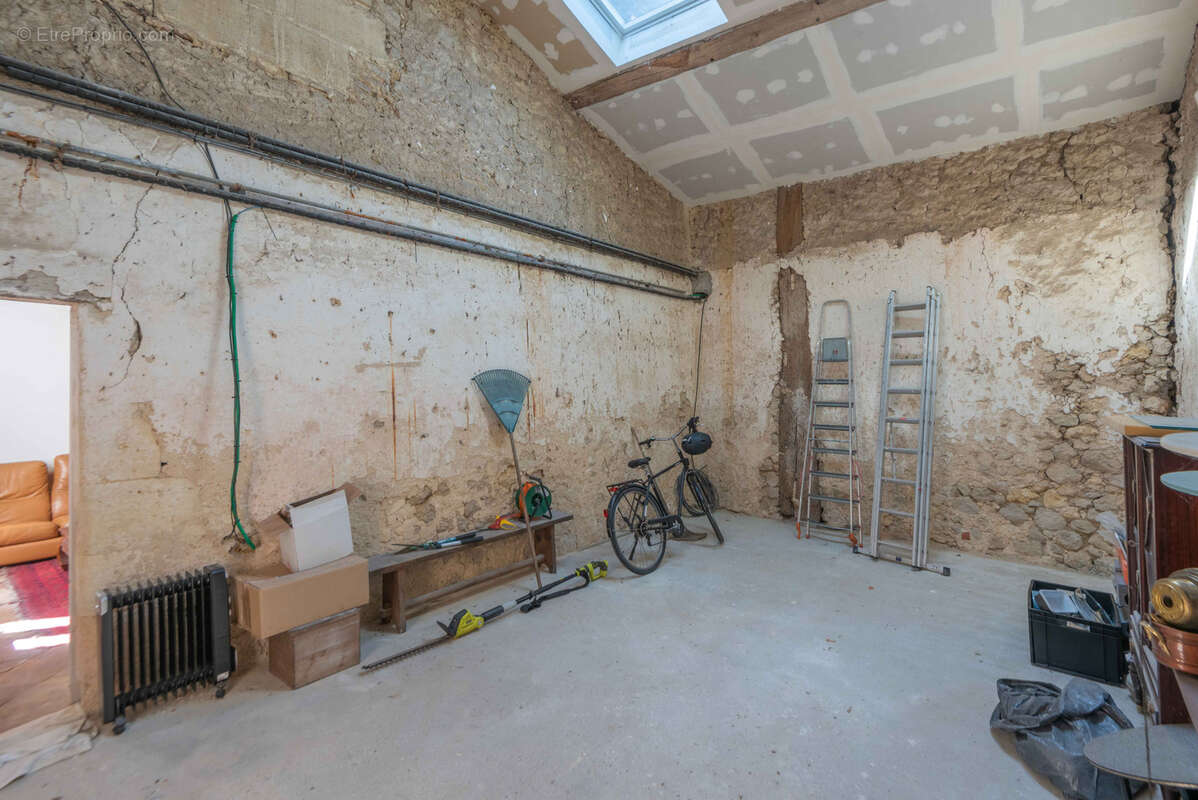 Maison à CAMBLANES-ET-MEYNAC