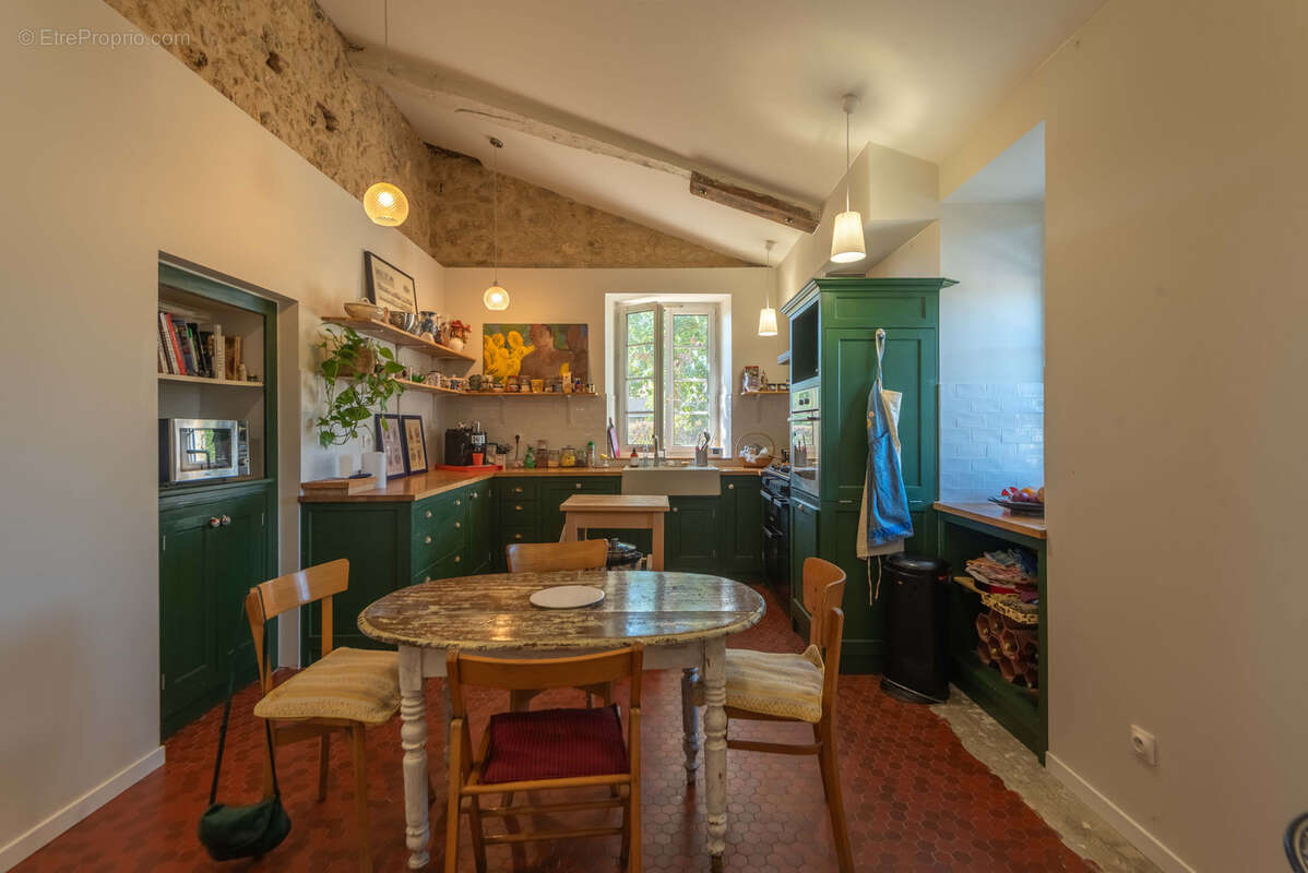 Maison à CAMBLANES-ET-MEYNAC