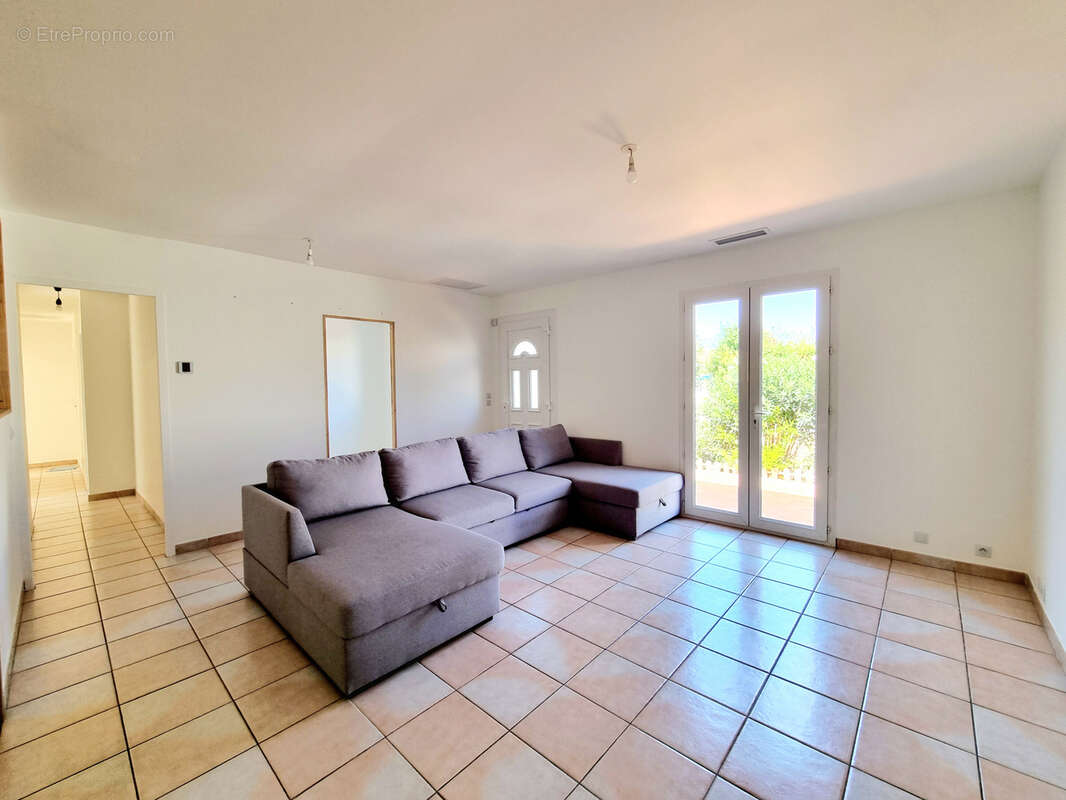 Maison à LUC-SUR-ORBIEU