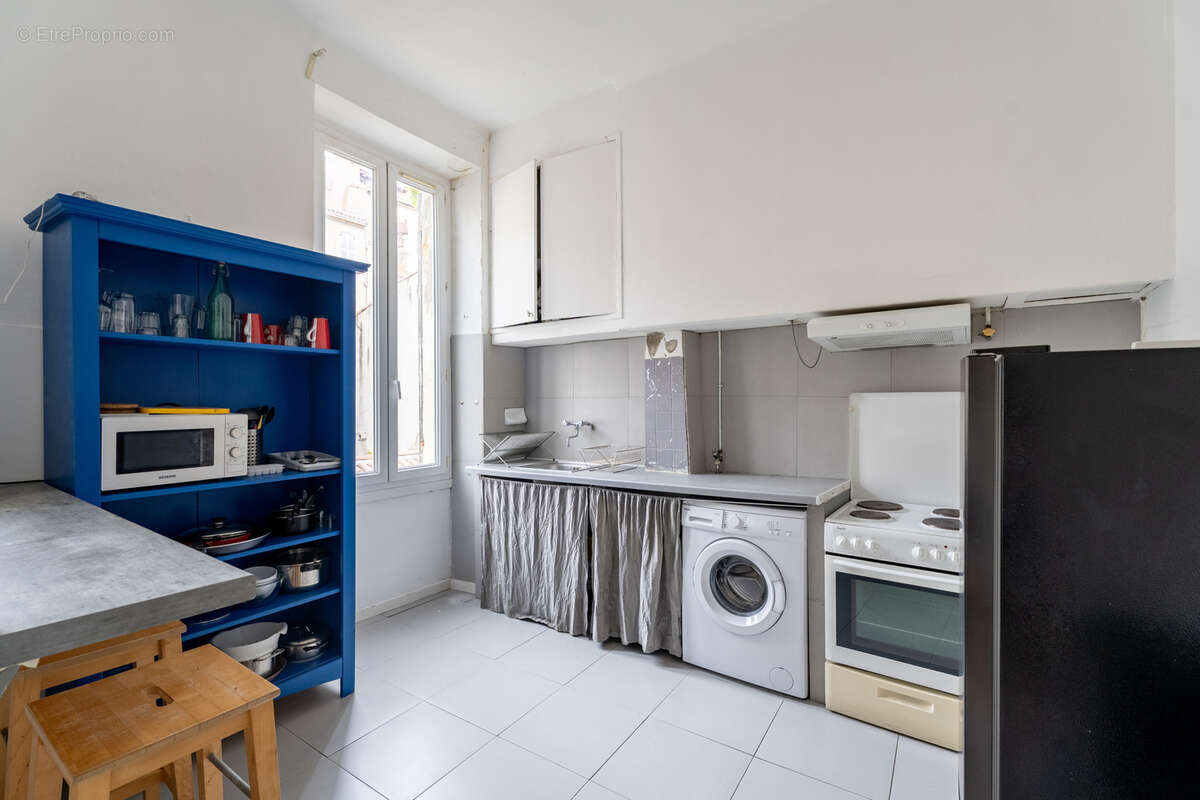 Appartement à MARSEILLE-6E
