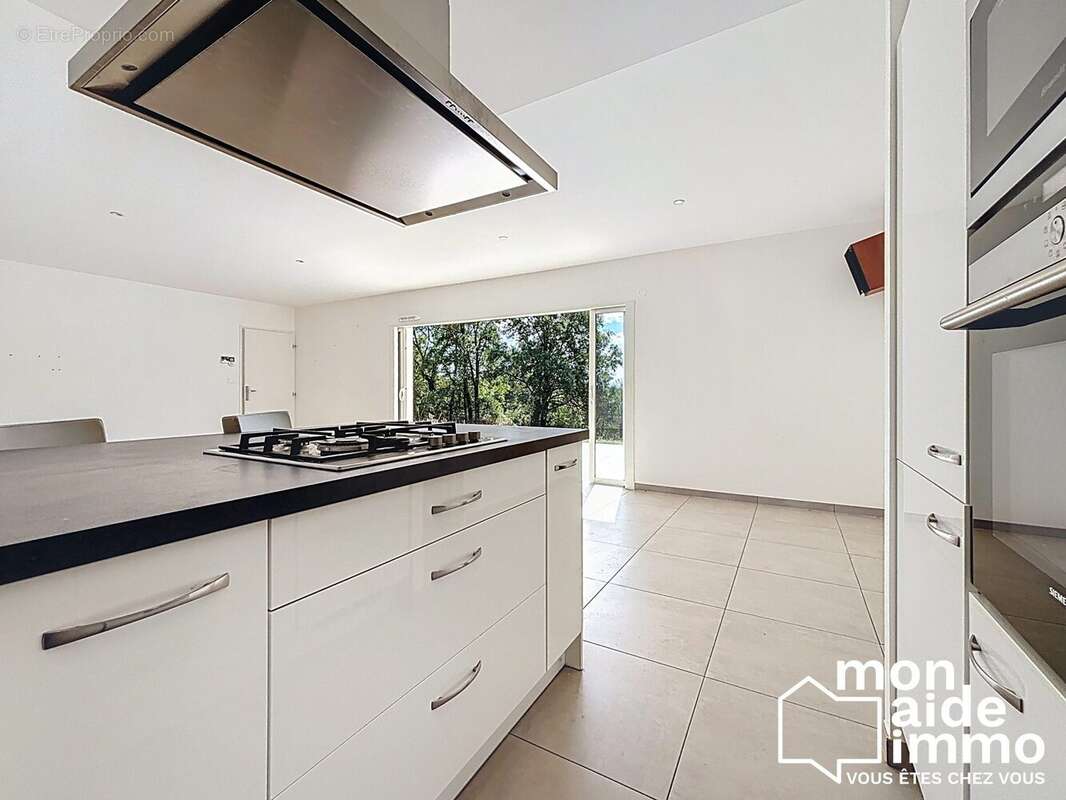 Maison à SAINT-JORY-LAS-BLOUX