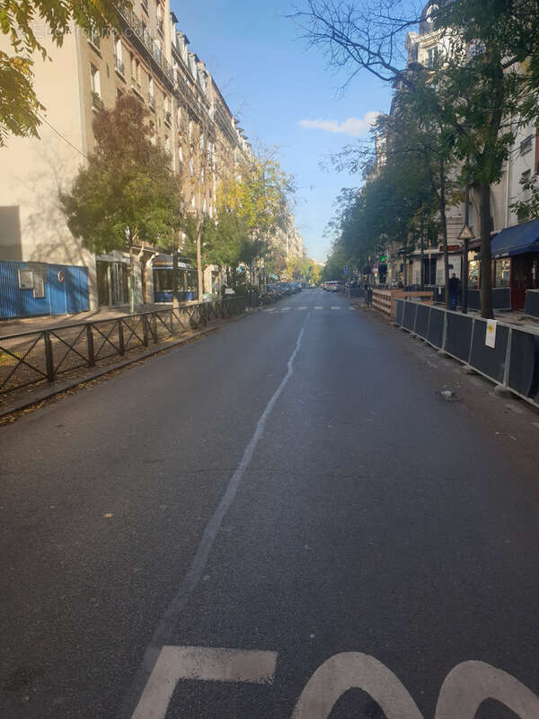 Commerce à PARIS-15E