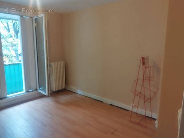 Commerce à PARIS-15E