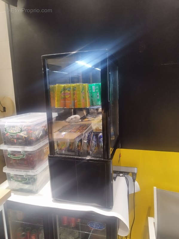 Commerce à LA COURNEUVE