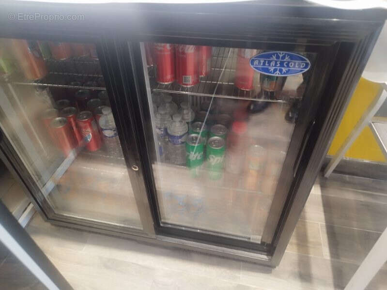 Commerce à LA COURNEUVE