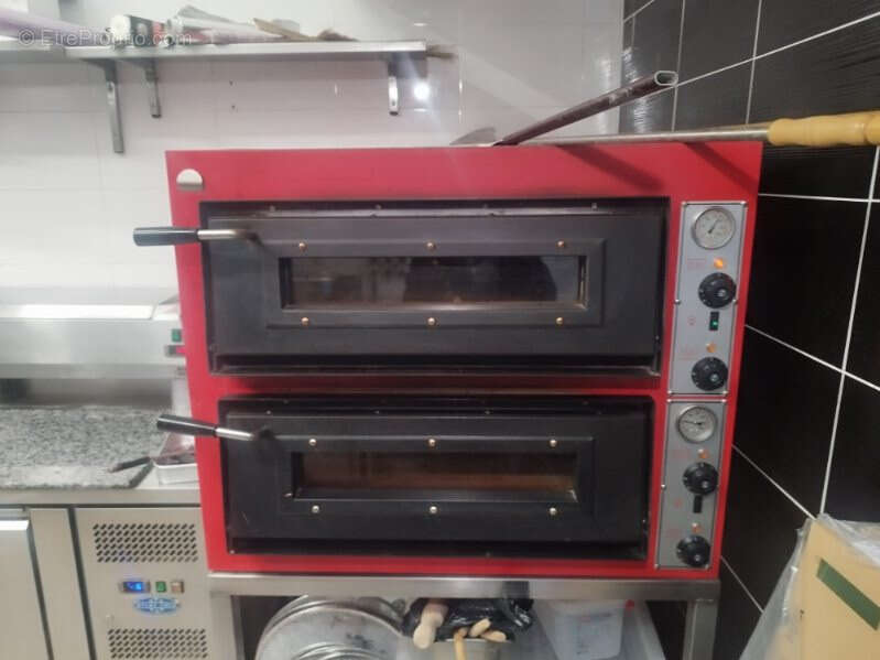 Commerce à LA COURNEUVE