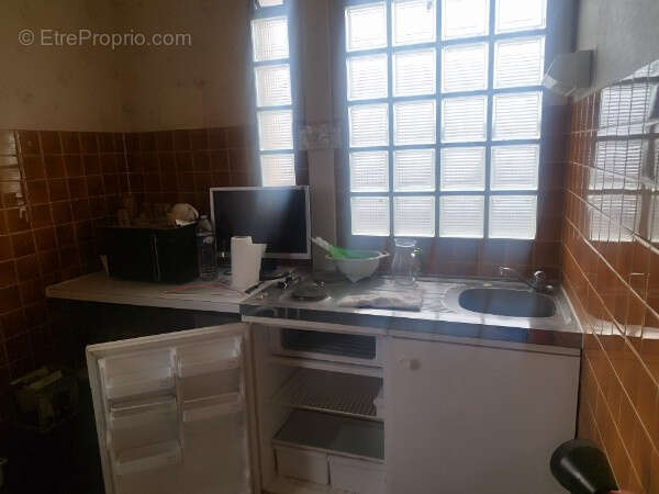 Commerce à SAINT-MARCEL