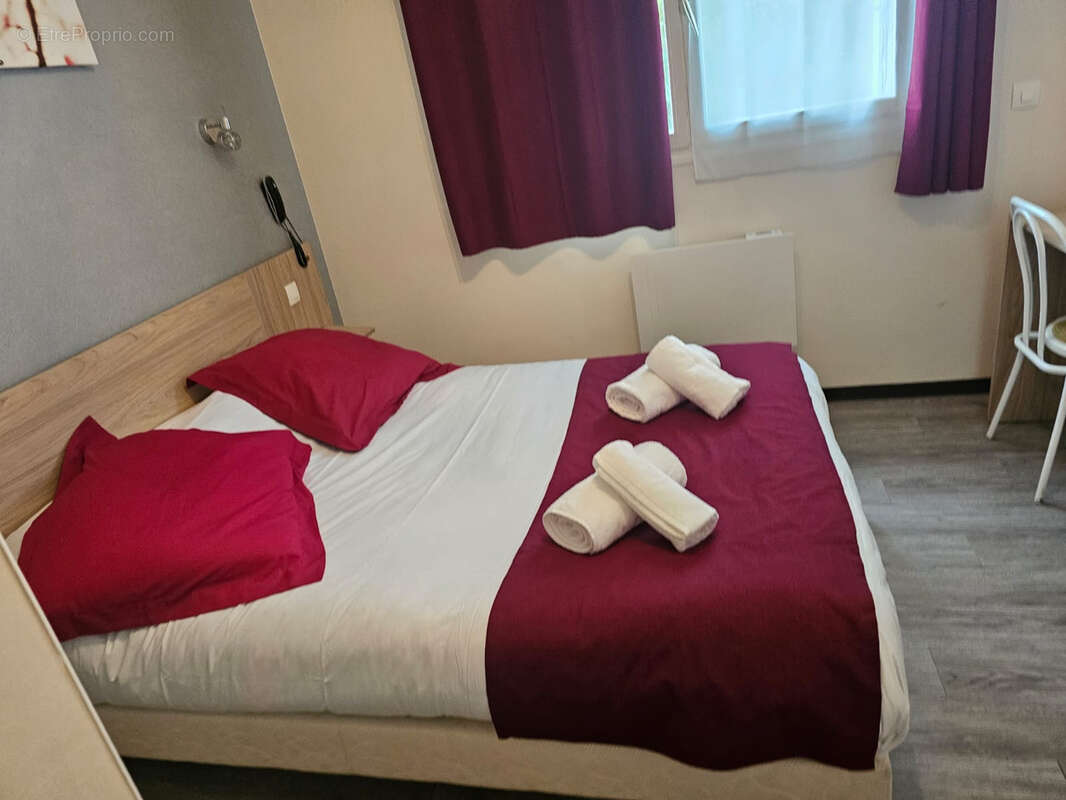 Commerce à SAINT-MARCEL