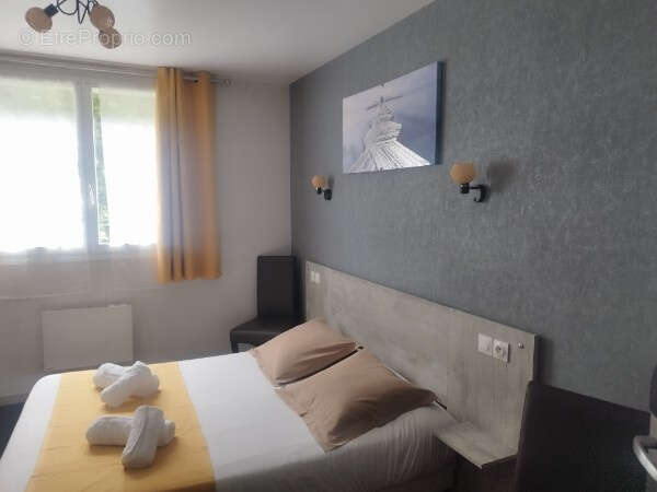 Commerce à SAINT-MARCEL