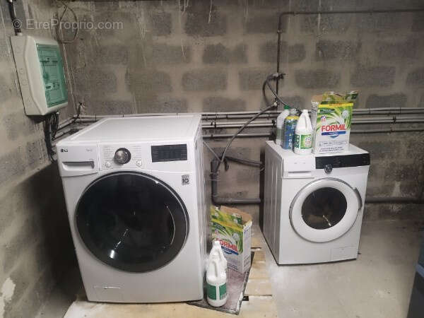 Commerce à SAINT-MARCEL