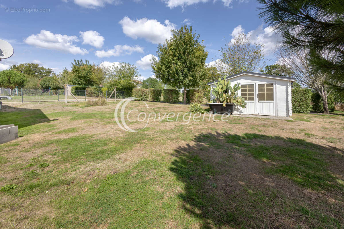Maison à SAINT-JUNIEN
