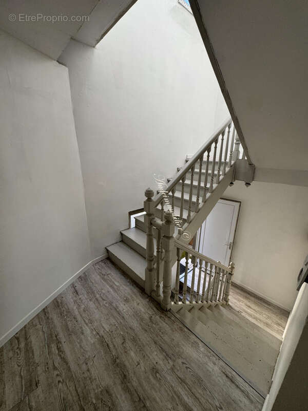 Appartement à MALVIES