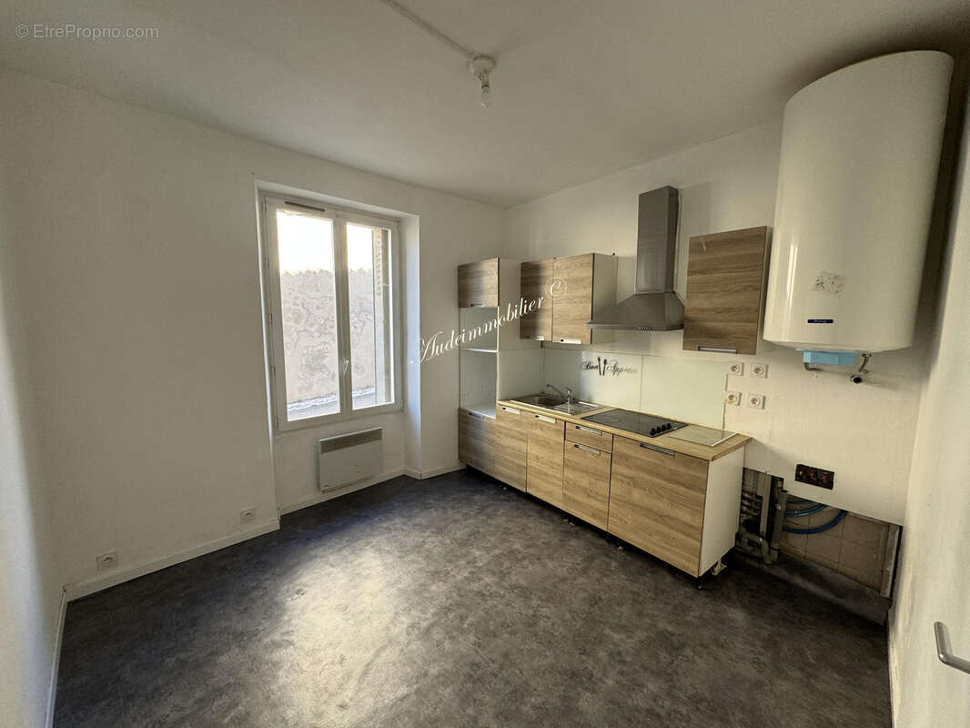 Appartement à MALVIES