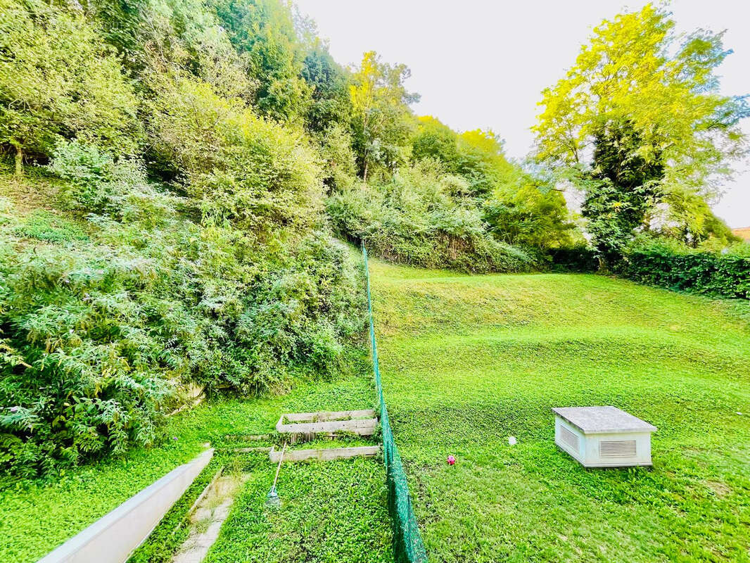 Appartement à POISAT