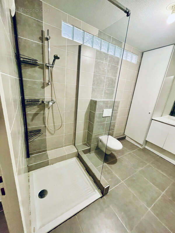 Appartement à POISAT